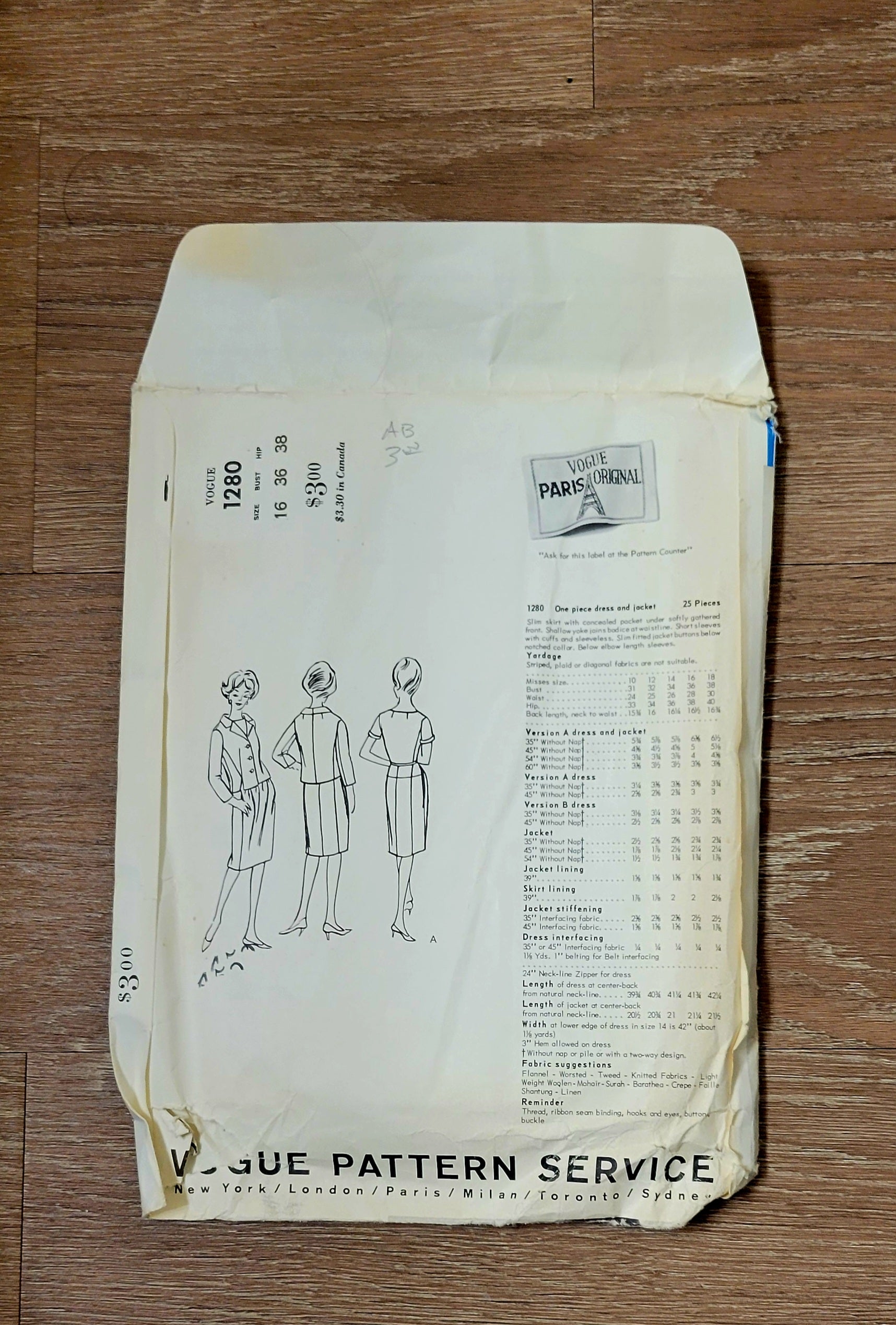 Vogue 1280 Patou Paris Sewing Pattern, ca 1963 Printed Cut Size 16