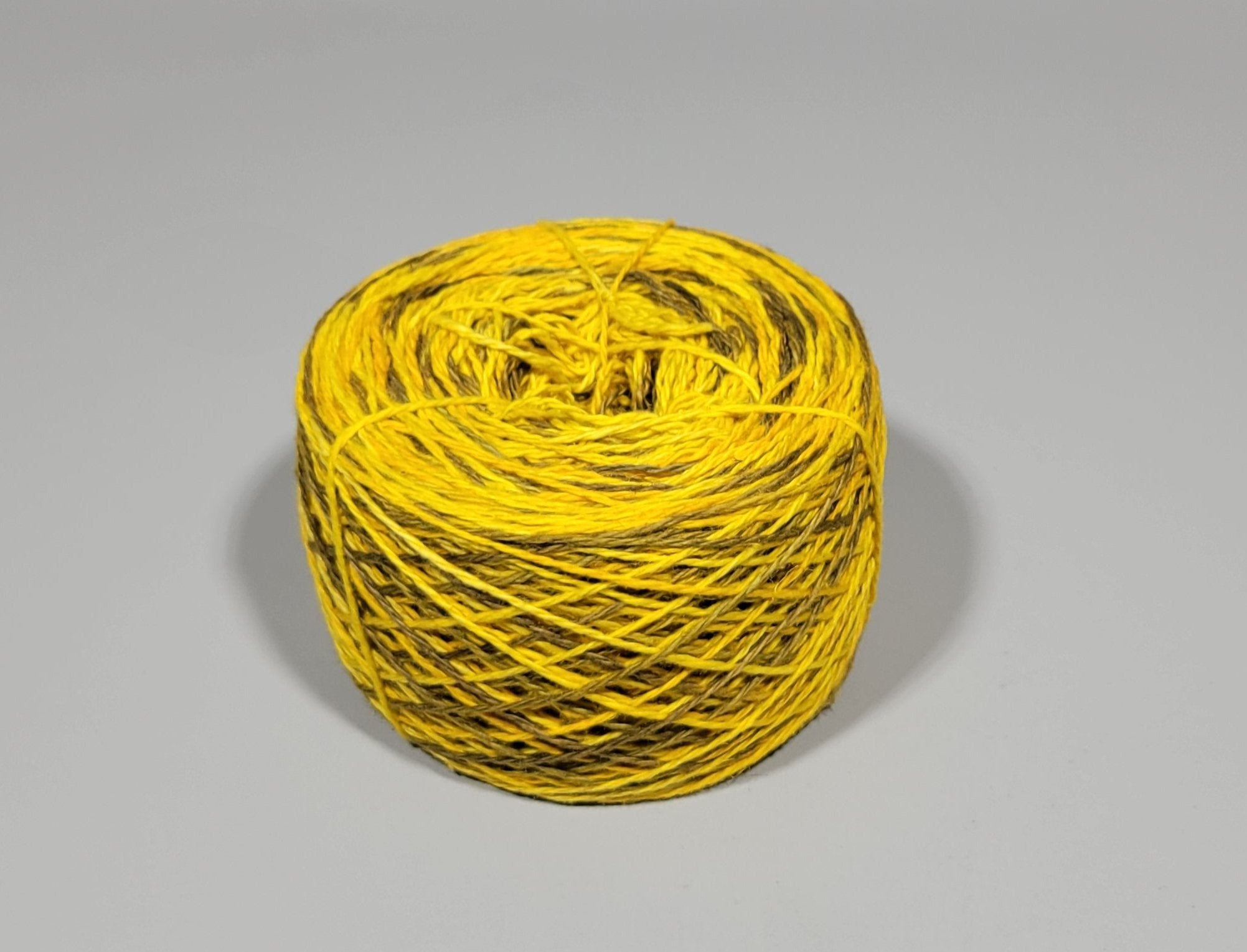 Cotton & Linen Yarn. 370 Yards. Fingering Weight.