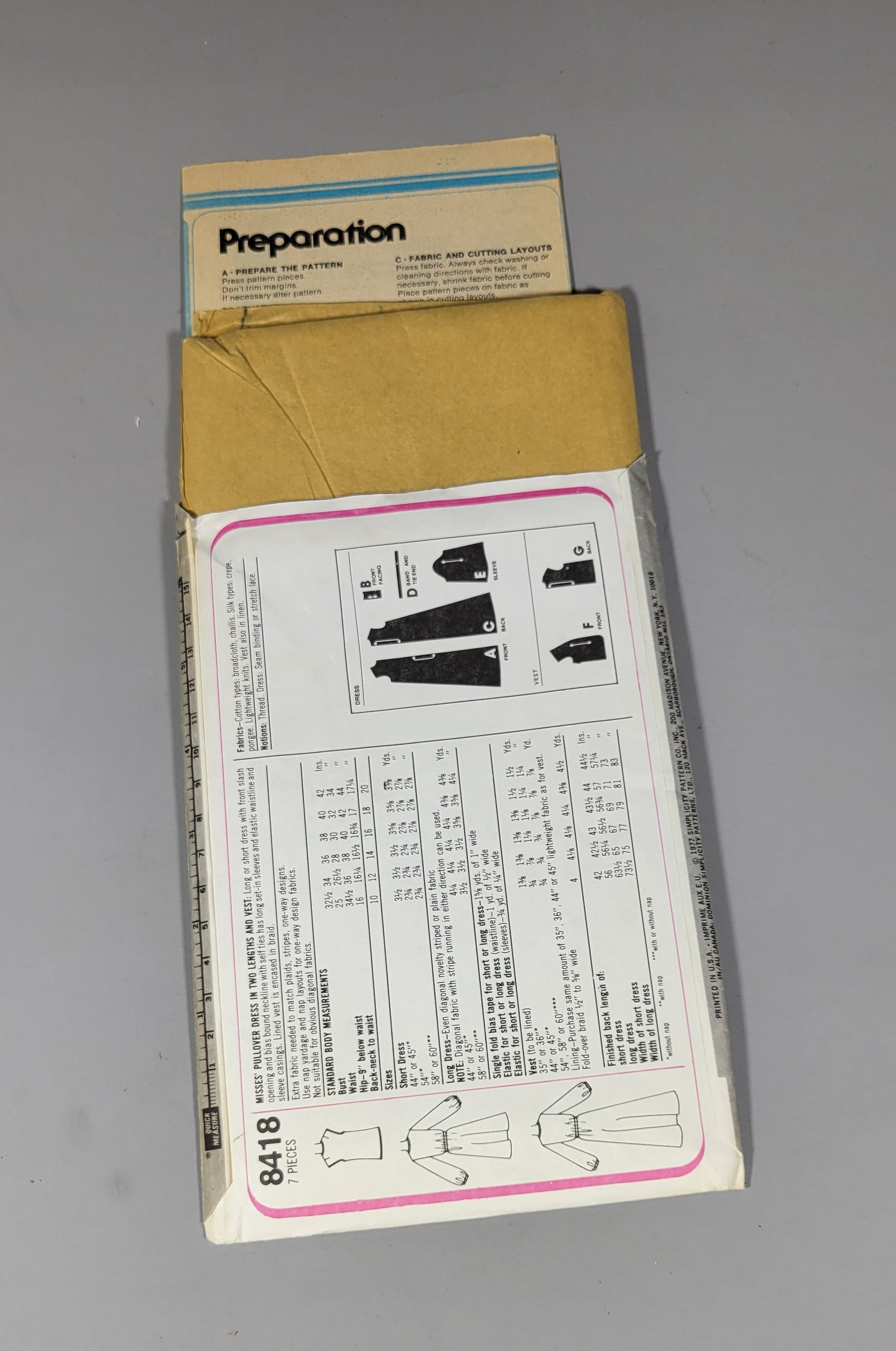 Simplicity 8418 ca 1977, Size 10 Miss.