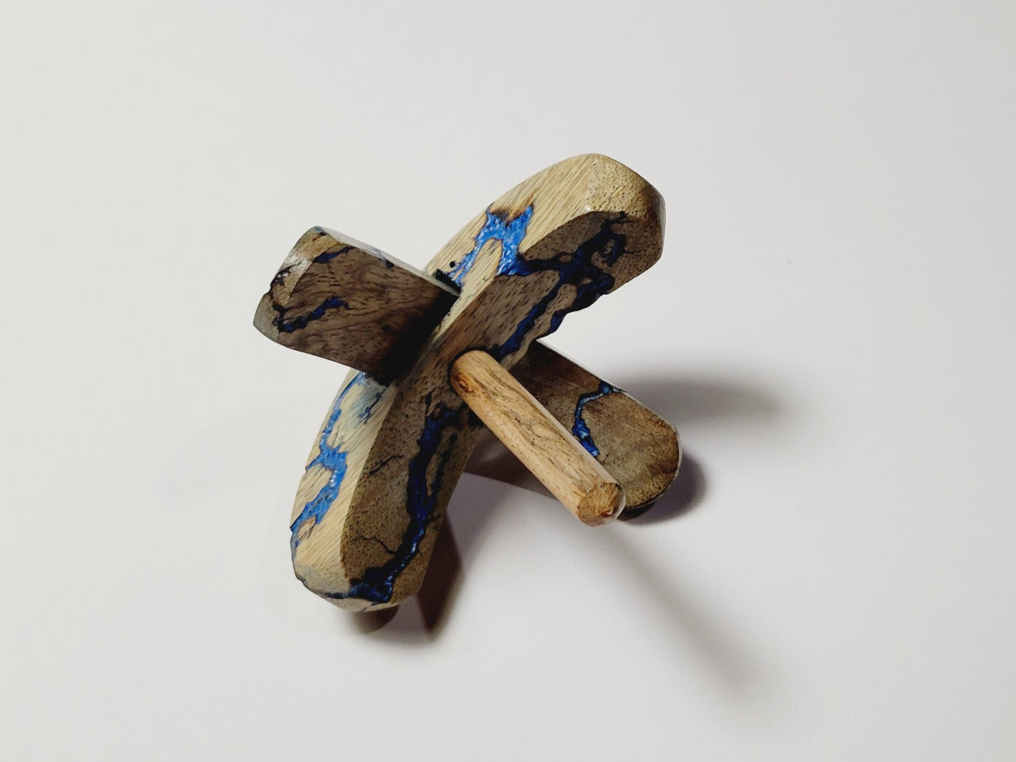 Spindle, Hand-Carved Bottom Whorl Style, Reclaimed Mango Wood (Small Blue Burl)