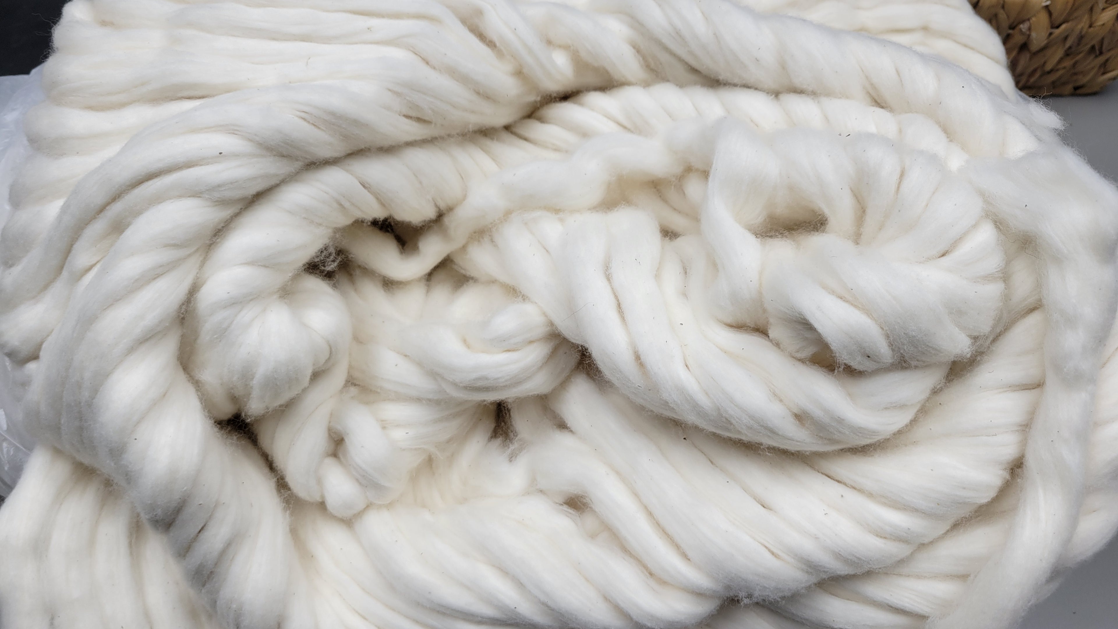 Easy Spin Cotton Sliver, Conventional USA Upland Variety