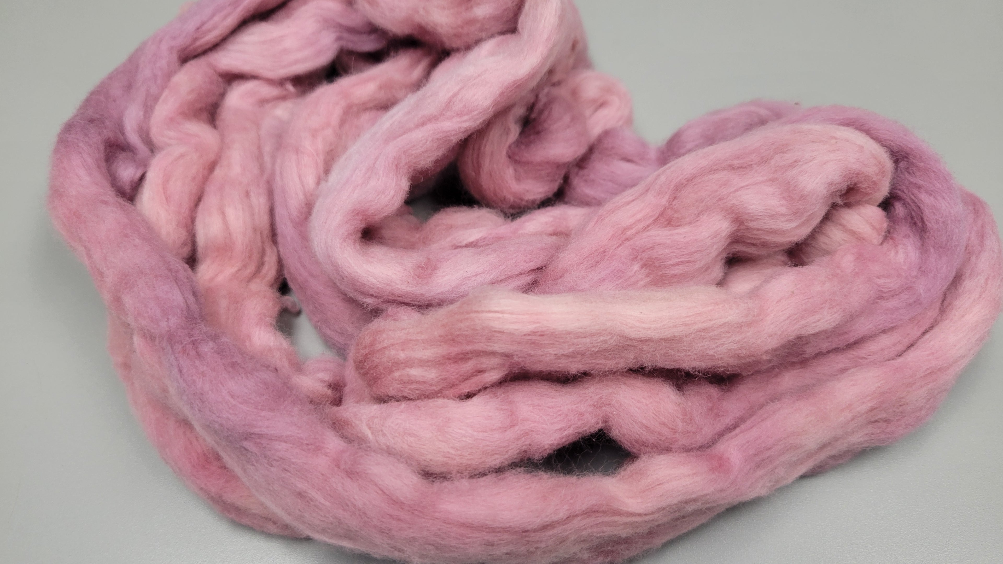Cotton, 1/2 oz (0.5 ounce) Dyed Conventional Cotton Sliver, Small Batch Studio Dyed (Mauve 7-25)