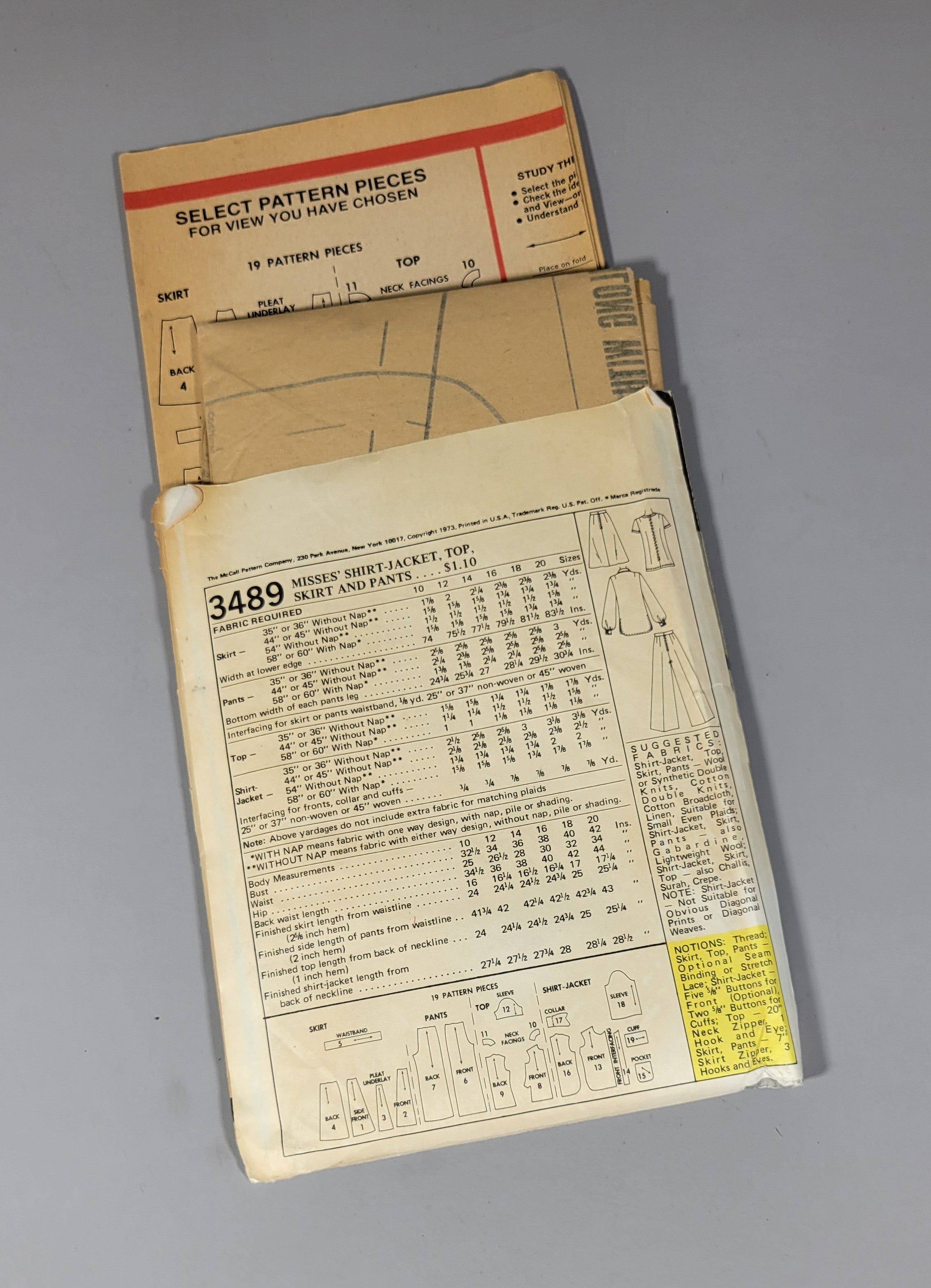 McCall's 3489 Pattern, ca 1973, Misses' Size 10 Bust 32 1/2.