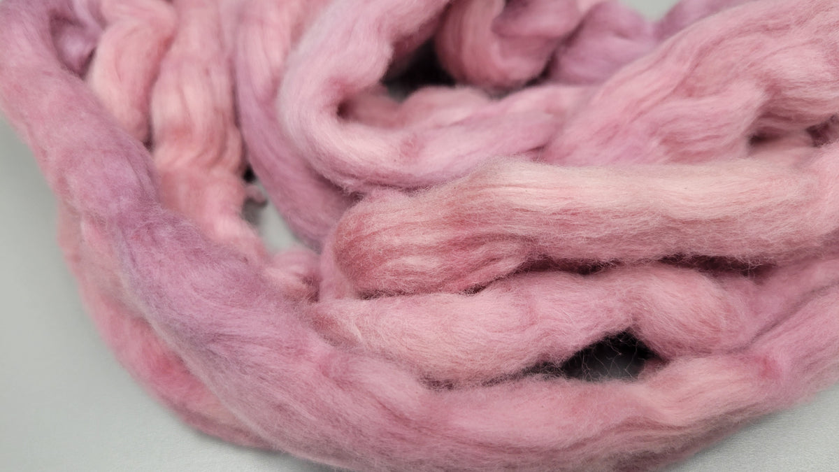 Cotton, 1/2 oz (0.5 ounce) Dyed Conventional Cotton Sliver, Small Batch Studio Dyed (Mauve 7-25)