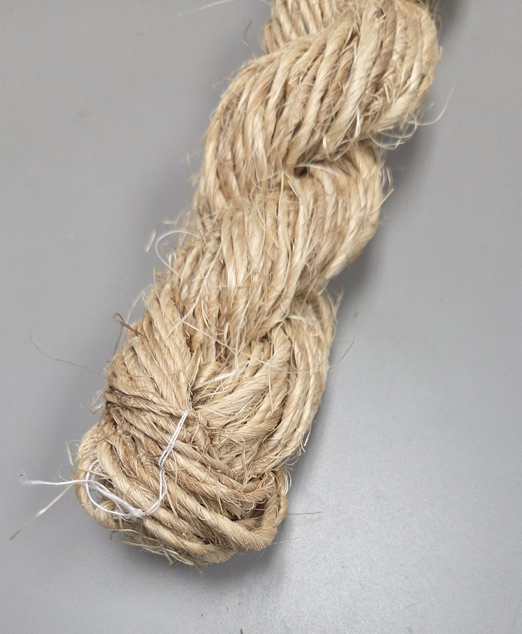 Agave Bast Fiber Yarn Cordage. Natural Single Spun Twine