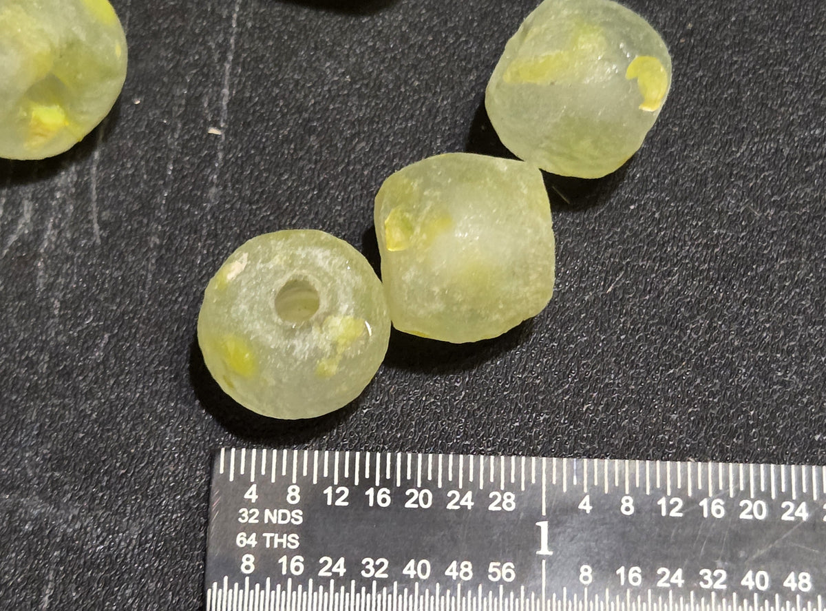 Beads Reclaimed Glass. Set of 10. Sea Glass Size 10mm.