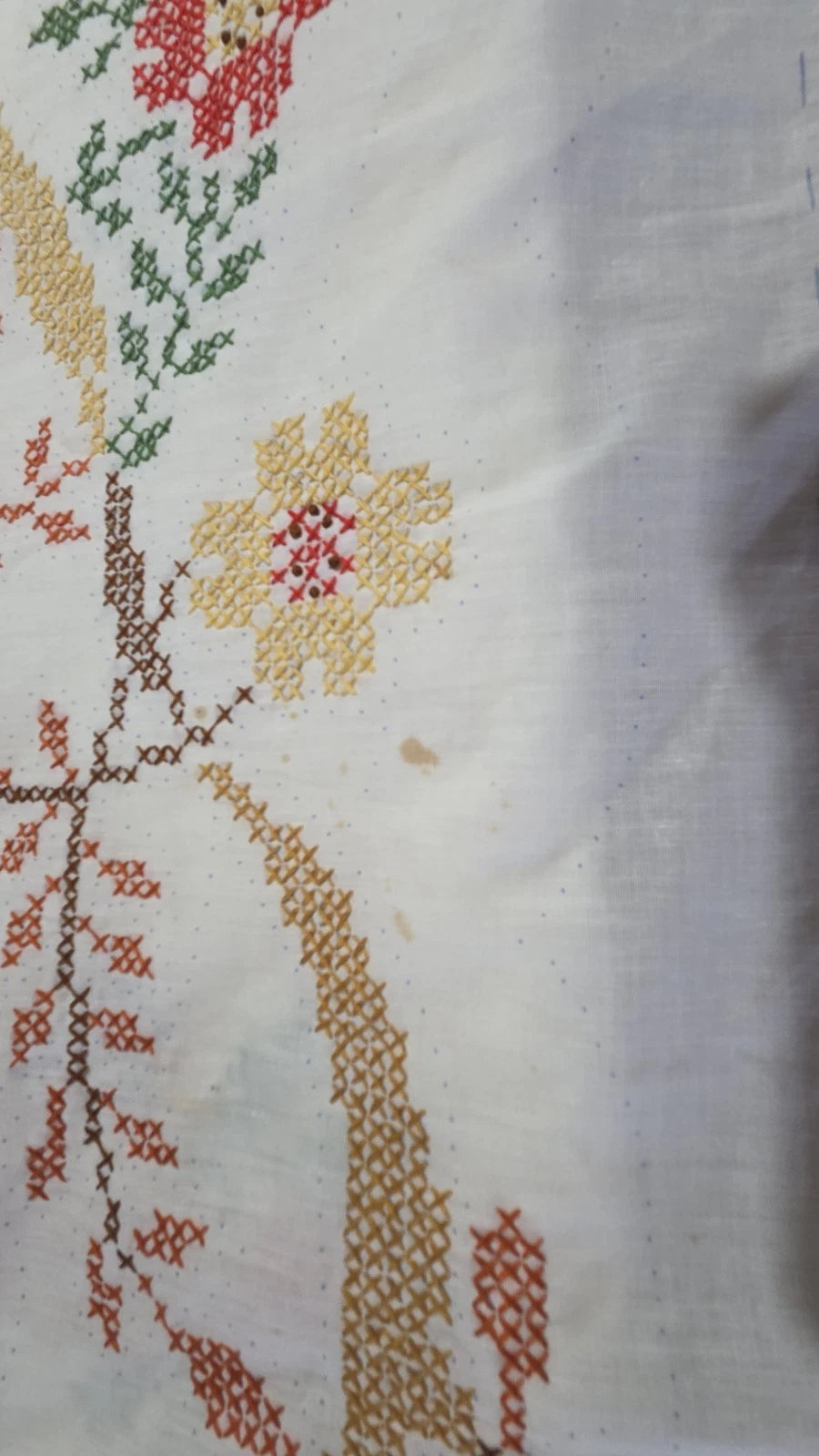 Unfinished Cross Stitched Panel 1980 Columbia Minerva Corp. Floral Vine No. 6832