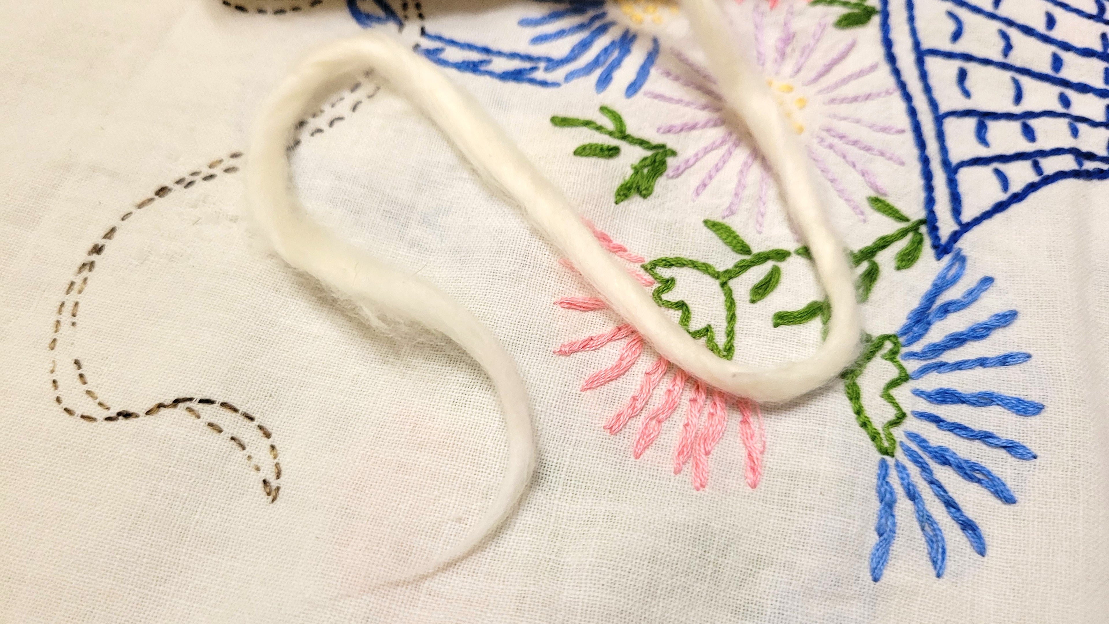 Pre Drafted Cotton Sliver, USA Organic (Texas), Upland Variety (Pin Draft 0.5 Ounce) on Bobbin