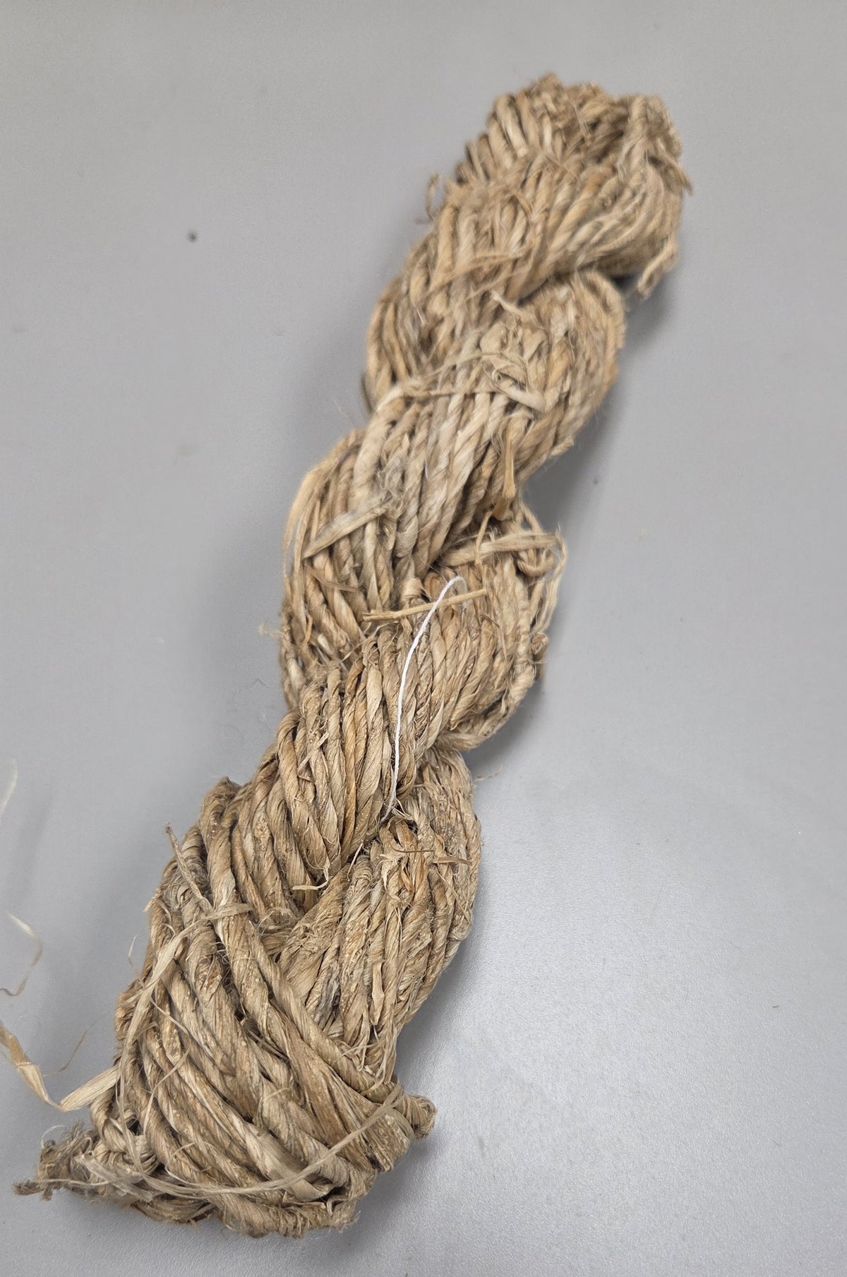 Sunn Hemp Bast Fiber Yarn Cordage. Natural Single Spun Twine