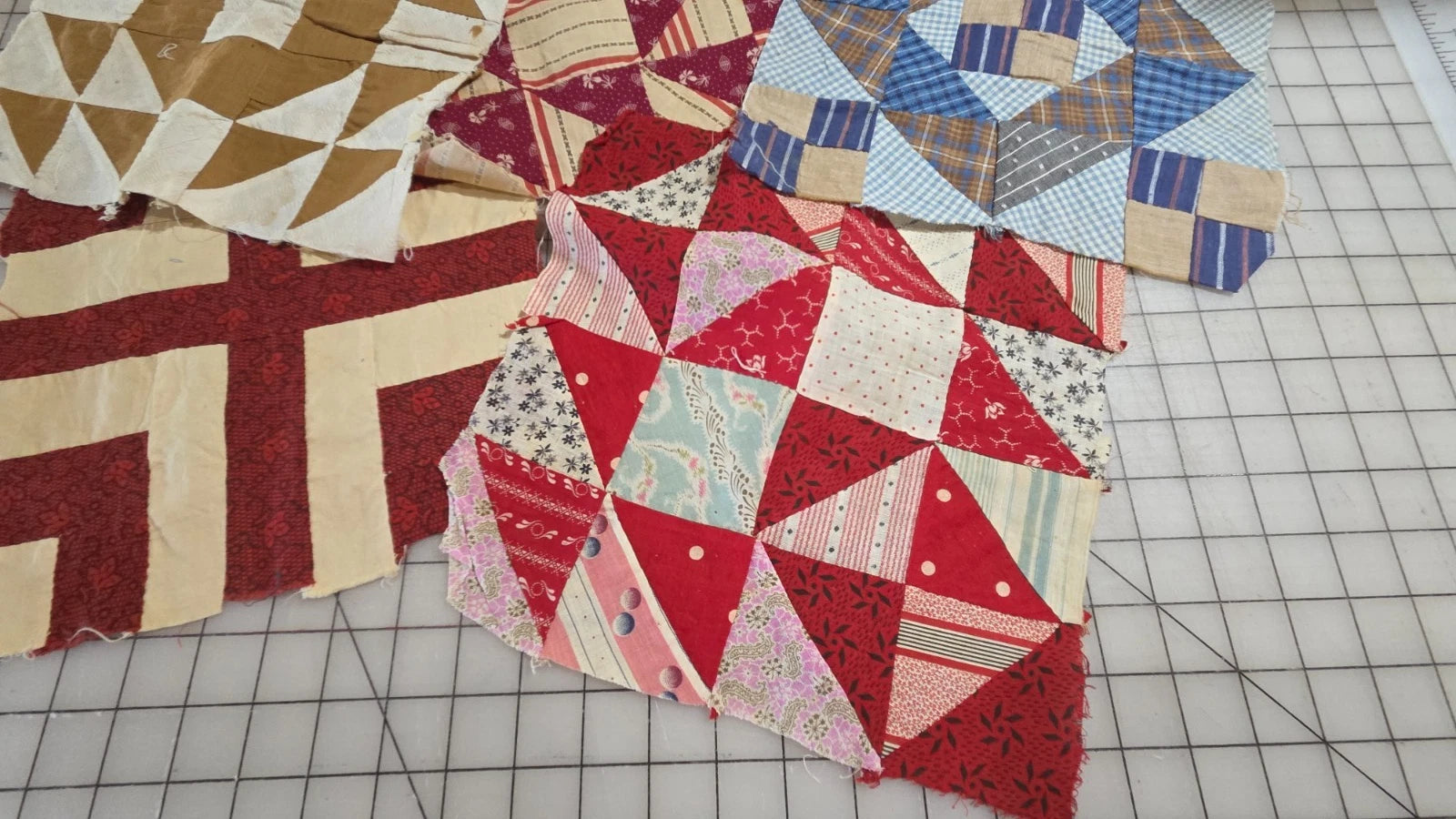 5 - Vintage Patch Quilt Blocks Unfinished Squares. 1900s - 1920s Hand Stitched