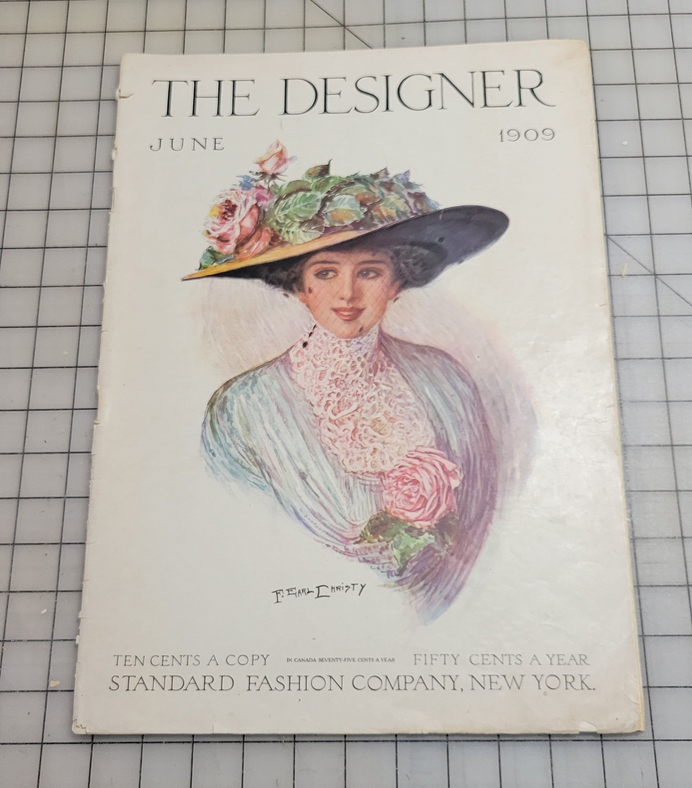 Original Designer June 1909 Standard Fashion Company New York