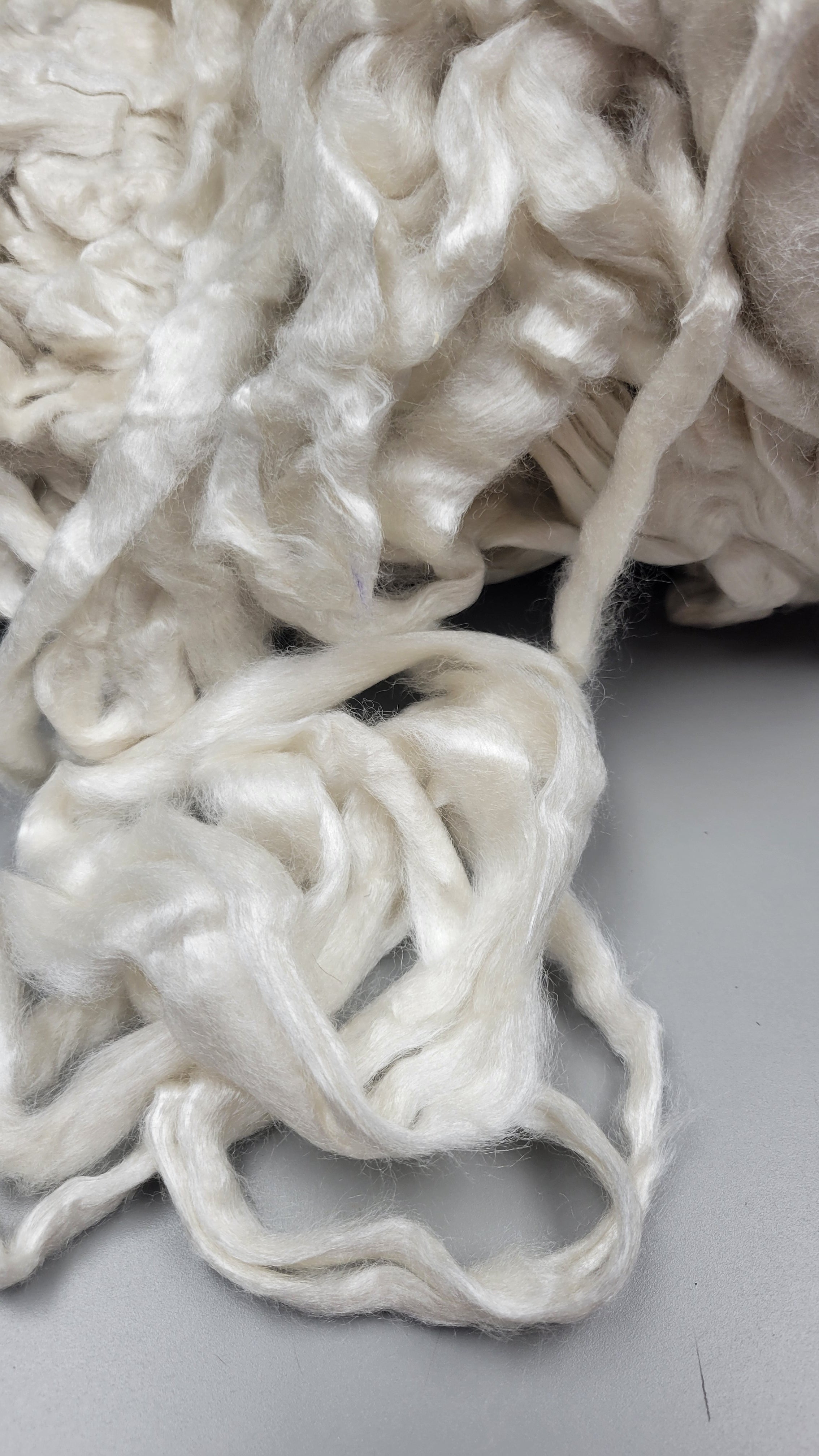 Banana Fiber (RCFs). 1 ounce. Combed Sliver.