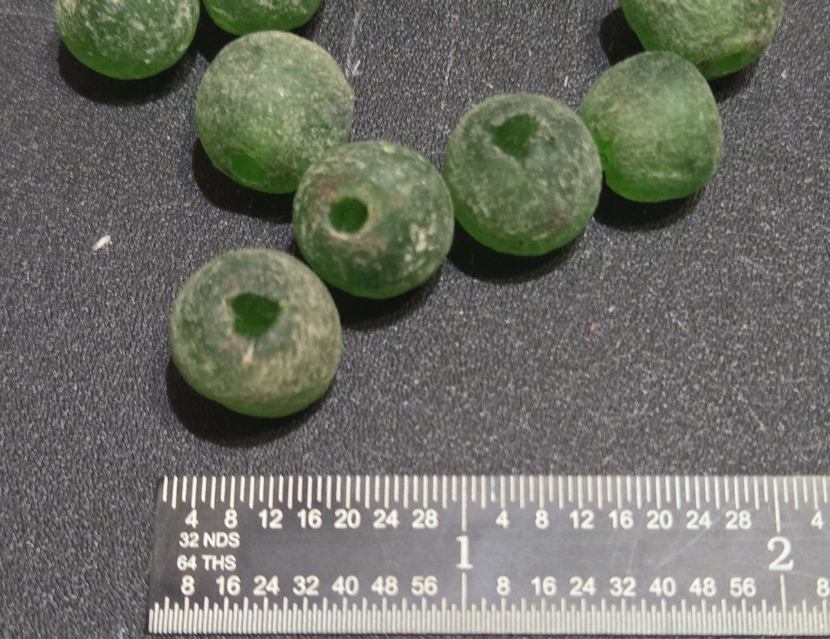 Beads Reclaimed Glass. Set of 10. Sea Glass Size 10mm.