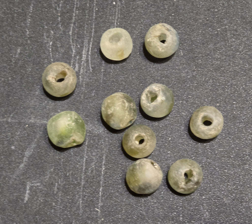 Beads Reclaimed Glass. Set of 10. Sea Glass Size 10mm.