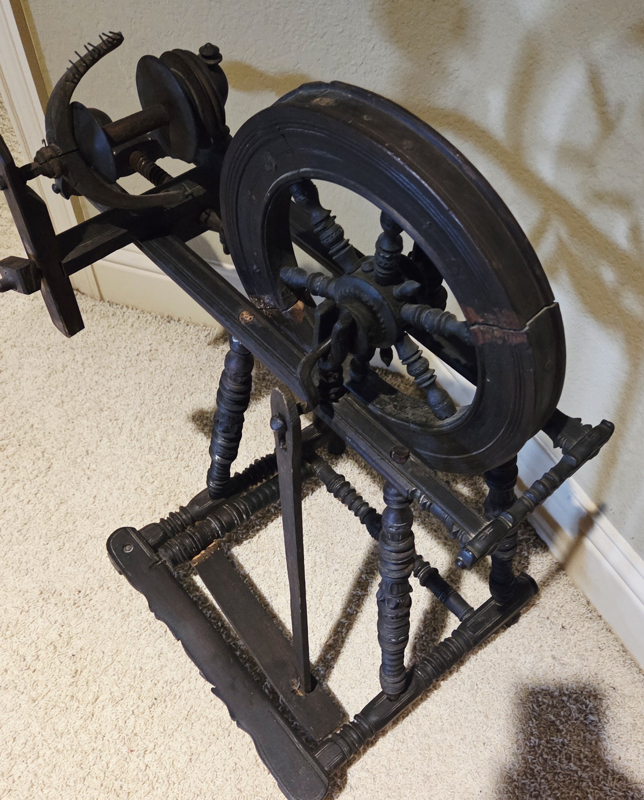 Antique Spinning Wheel 19th Century Small Castle Travel Style