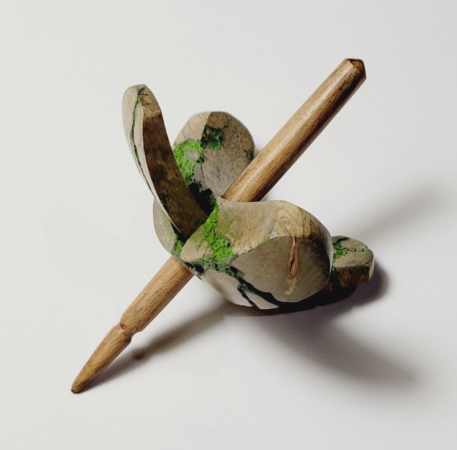Spindle, Hand-Carved Turkish Style, Reclaimed Mango Wood (Small Green Burl)