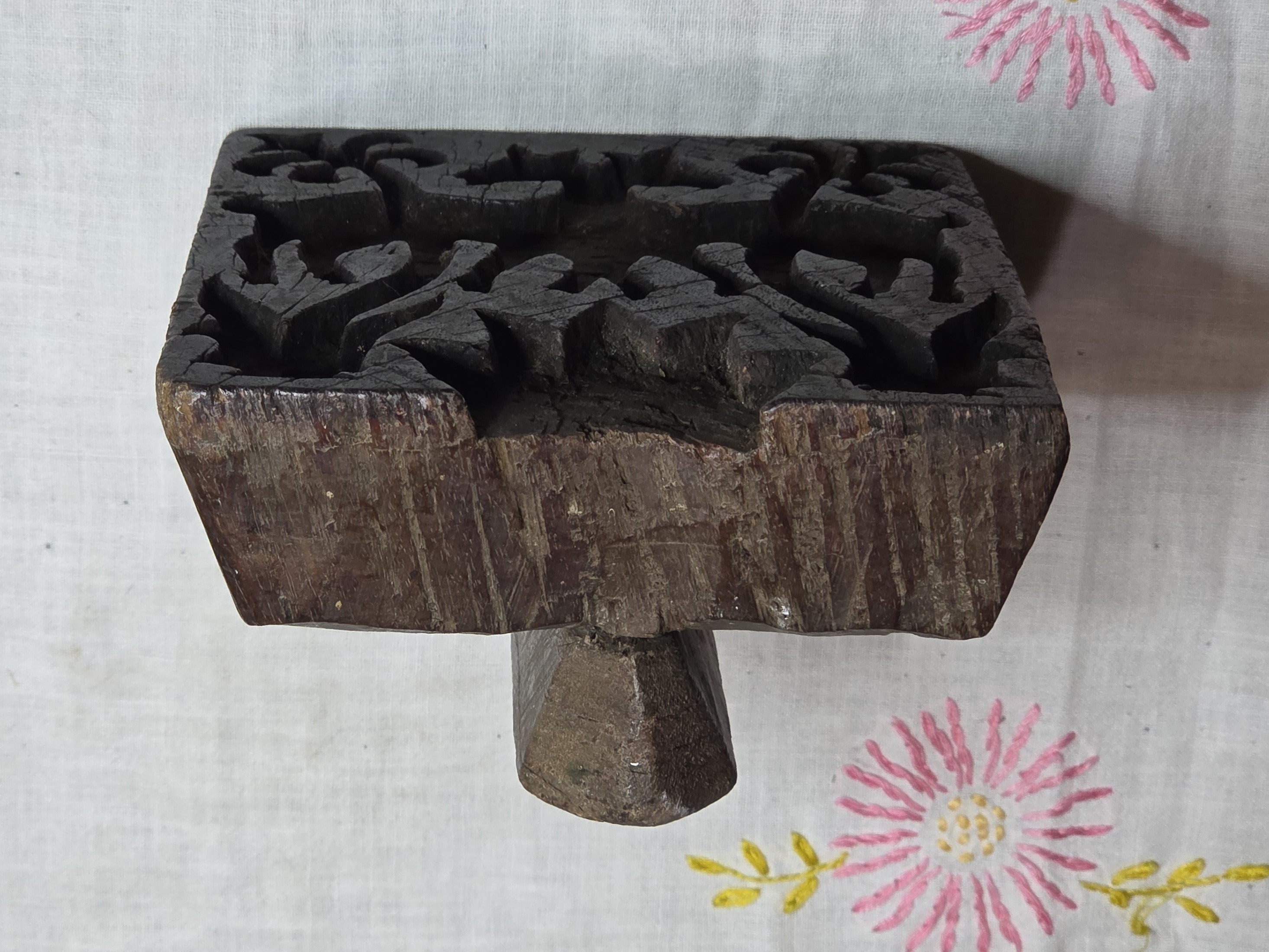 Wood Block Vintage Ink Stamping Hand Carved (medium block) Border Design