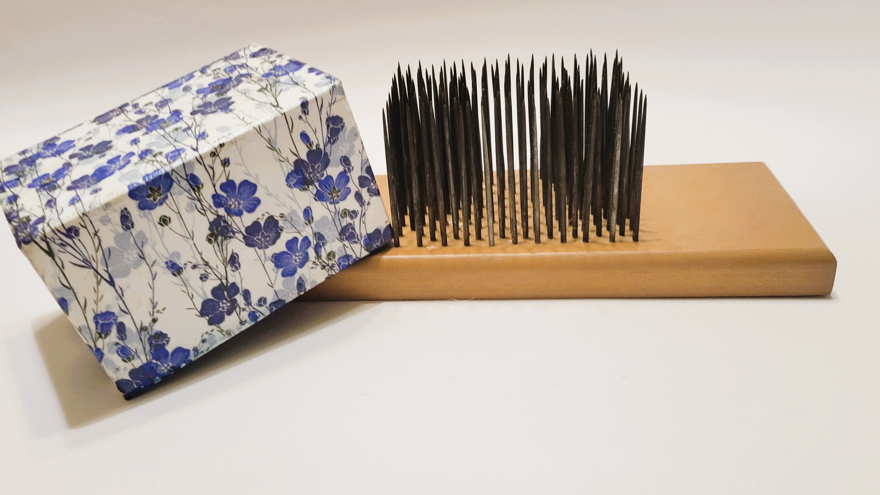 Flax & Hemp Hatchel. Custom Made Wood Medium Tines for Combing Fibers.
