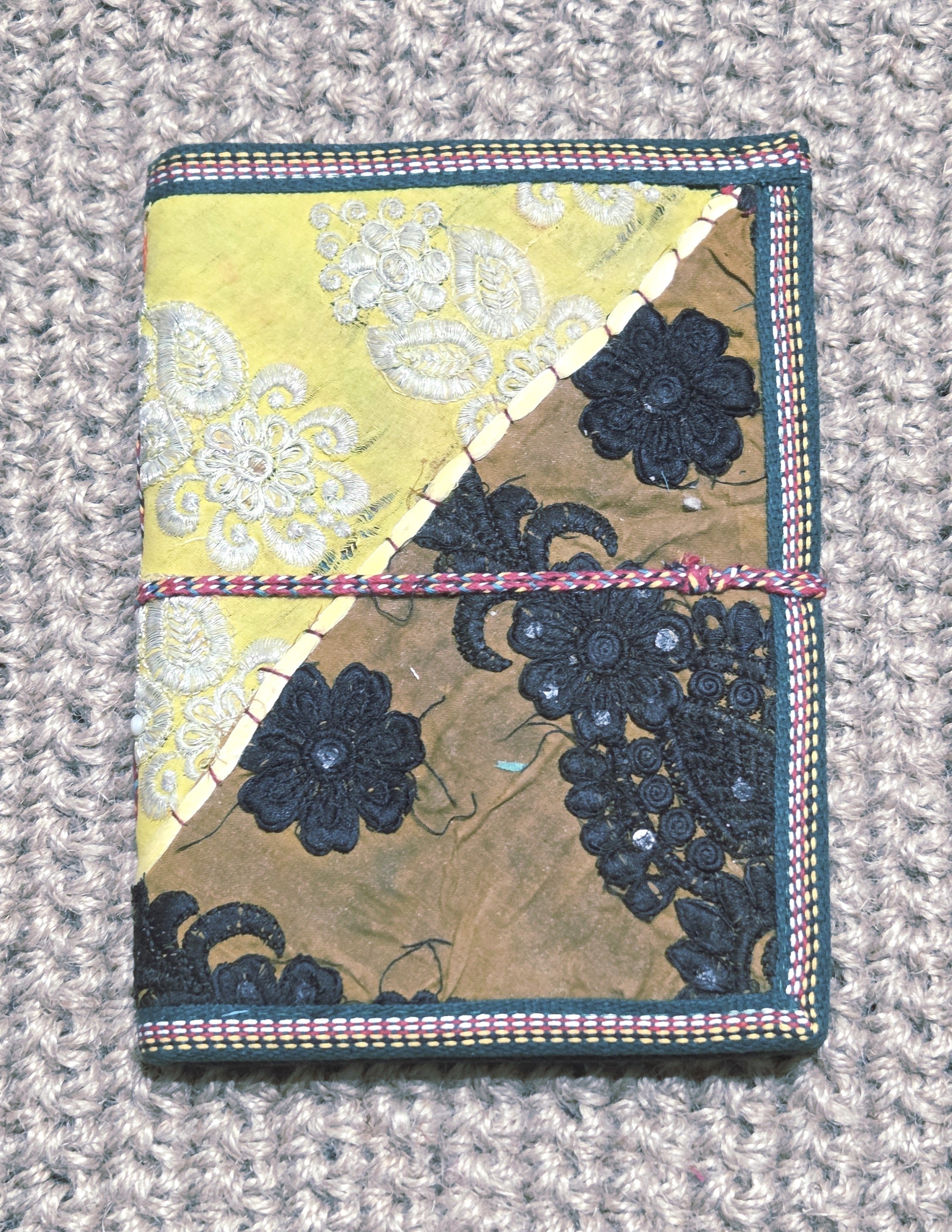 Art Journal Handmade Reclaimed Silk Saree (J27)