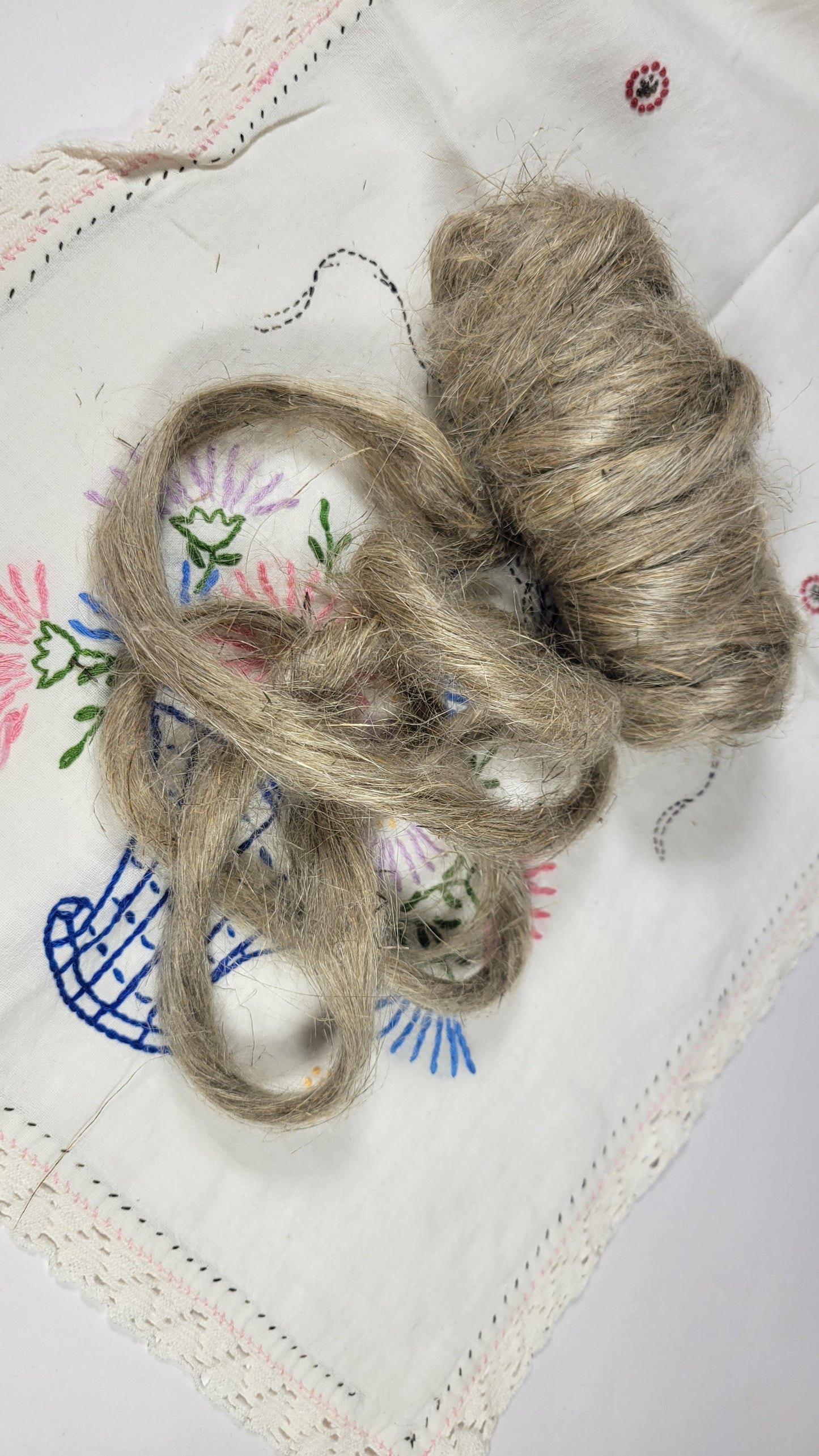 Hemp Fiber Combed Sliver. Texas Grown. 1 Ounce Bundle. Hand-Combed.