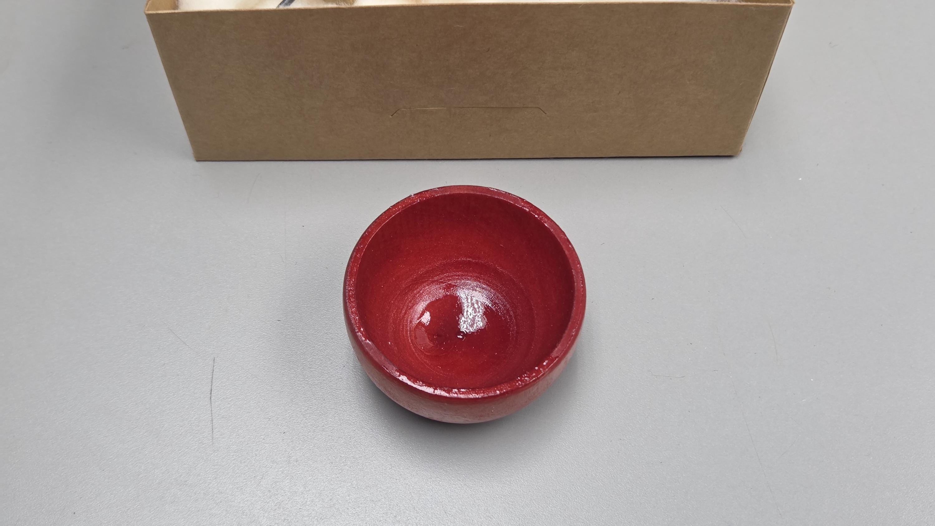 Spin Cotton Fiber Kit. Natural Upland Cotton Sliver. Hand-Painted Wood Support Bowl and Brass Tahkli Spindle. SK43 Red