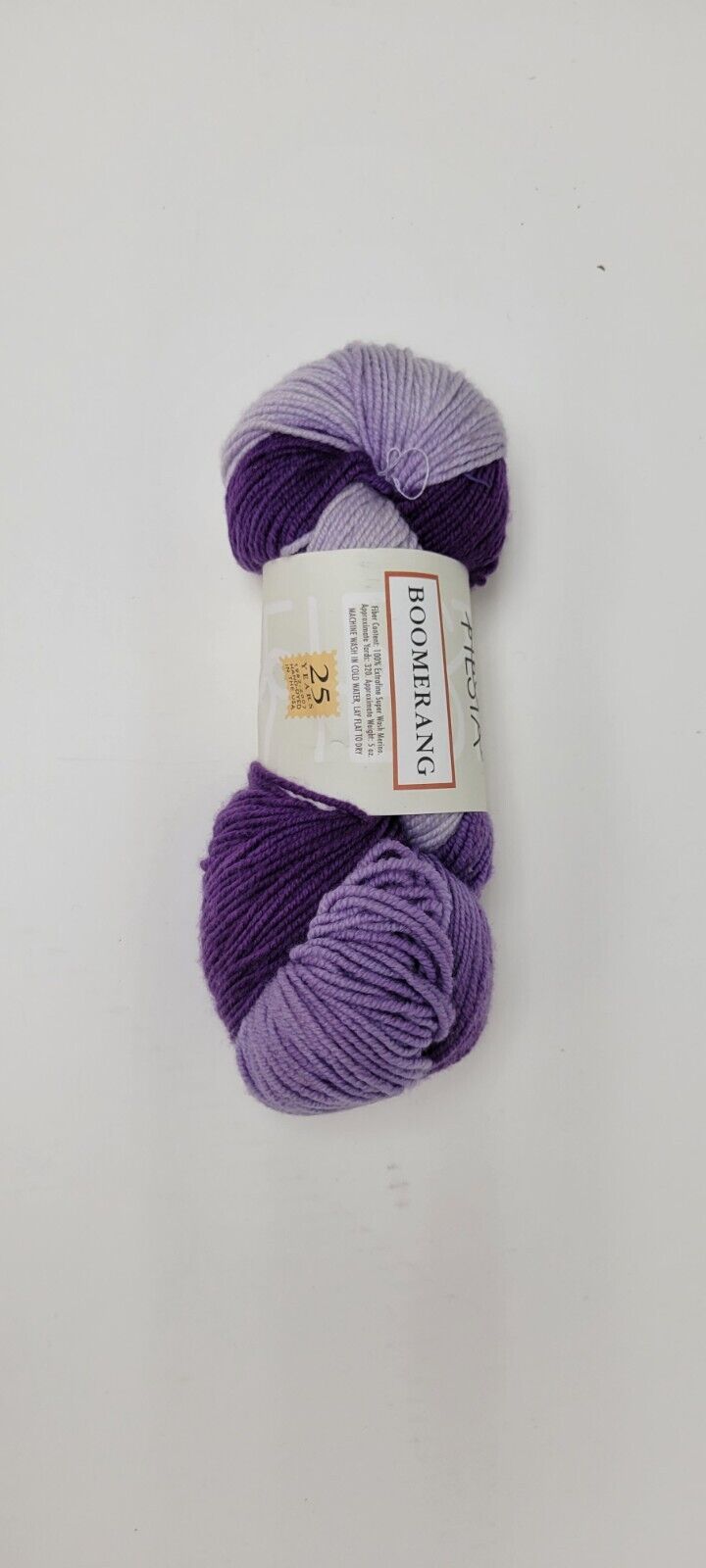 Extra fine Superwash Merino Wool Yarn 320 Yards. Purple Variegate Skein New