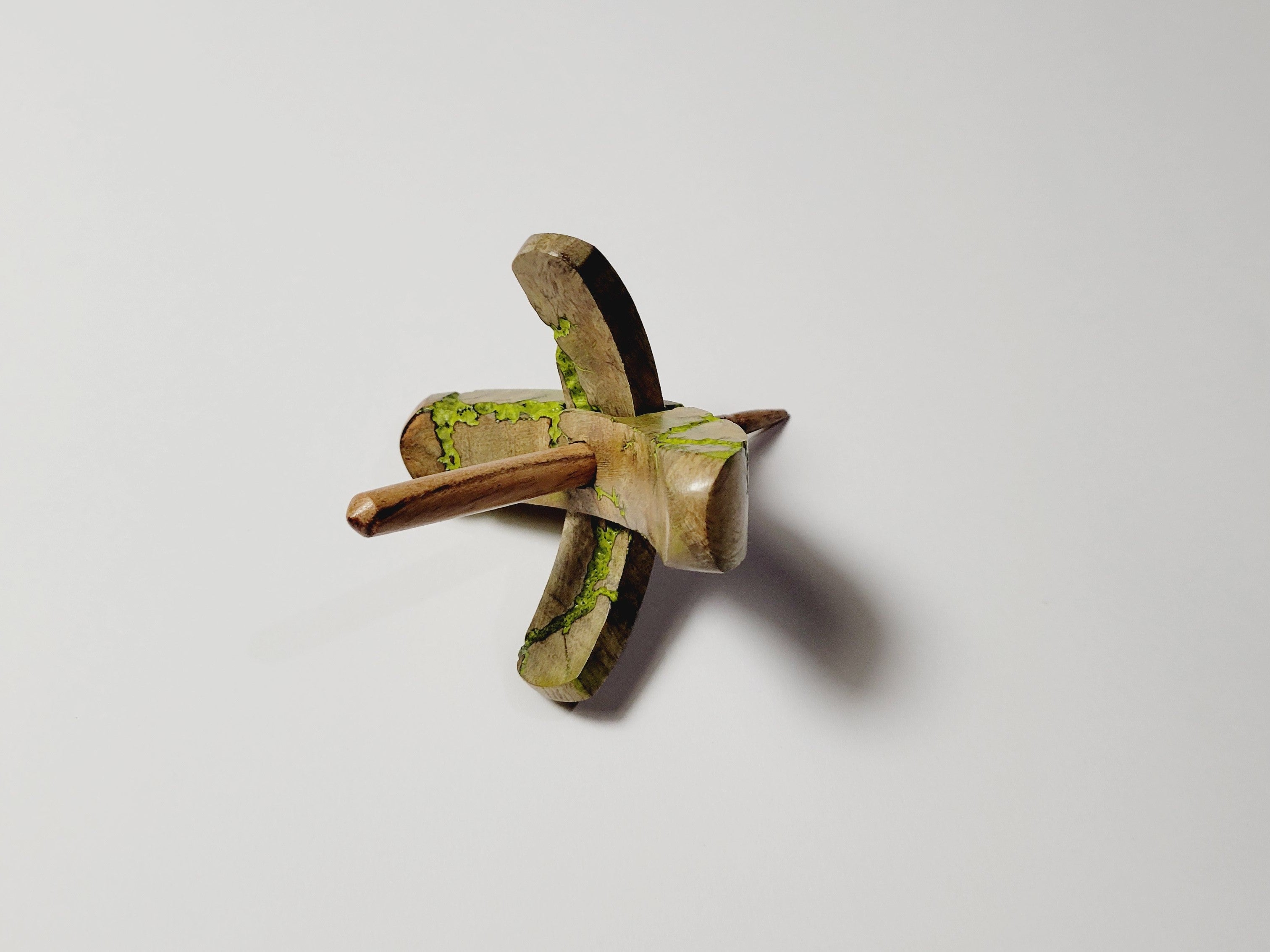 Spindle, Hand-Carved Bottom Whorl Style, Reclaimed Mango Wood (Small Lime Green Burl)