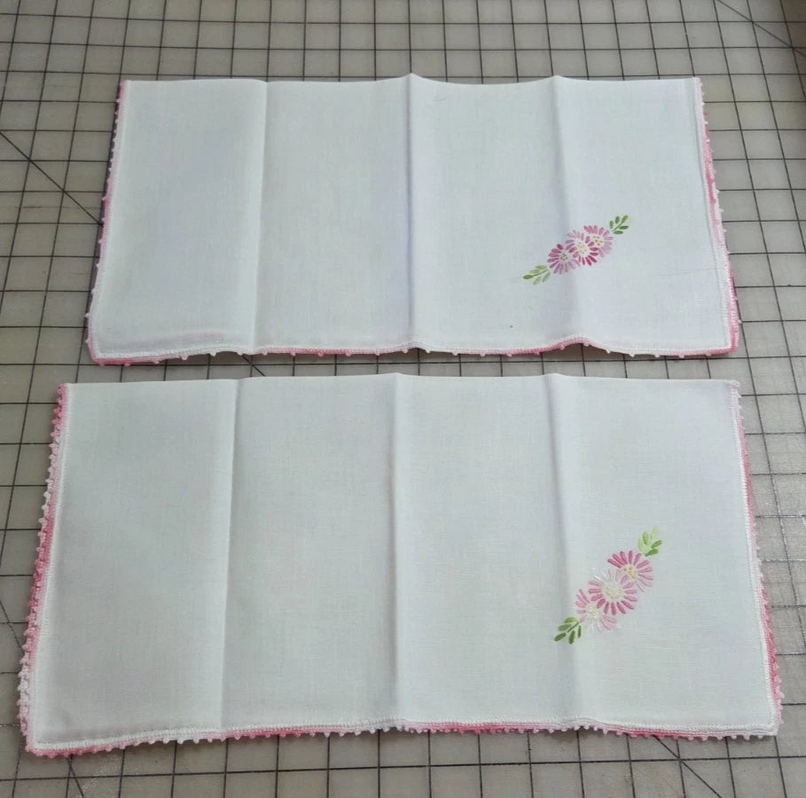 Set 4 Vintage Flowers Hand-Stitched Linen Set Napkins Pink Green