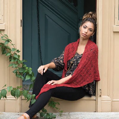 Berroco 395 Quinoa Booklet, 6 different patterns. Shawl, Top, Sweater, Caplet to knit. OUT OF PRINT