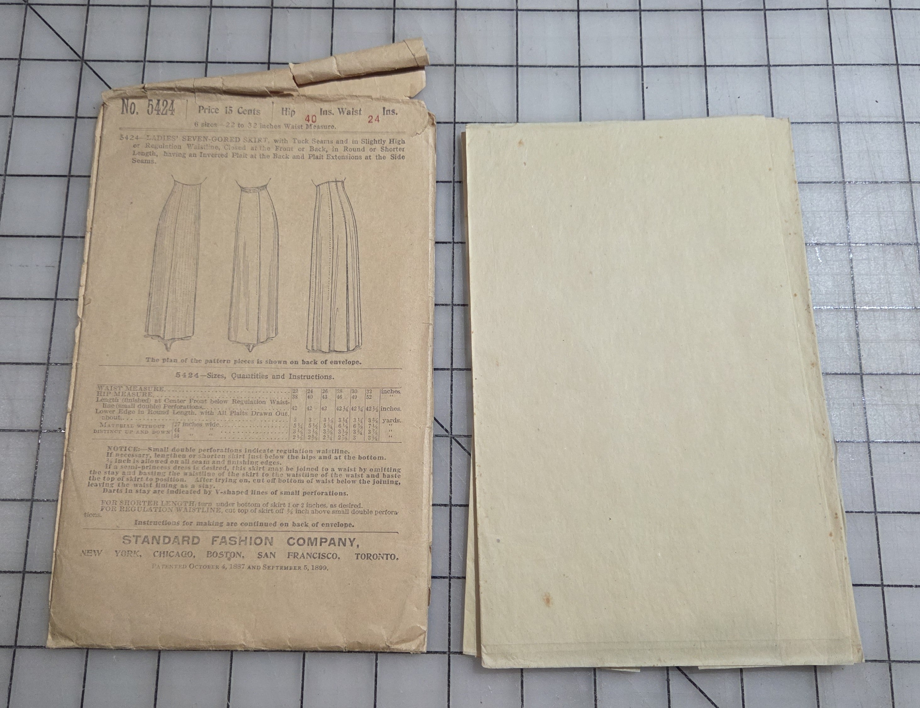 Standard Fashion 5424 Ladies Seven Gore Skirt Dress Pattern 1899 Unprinted