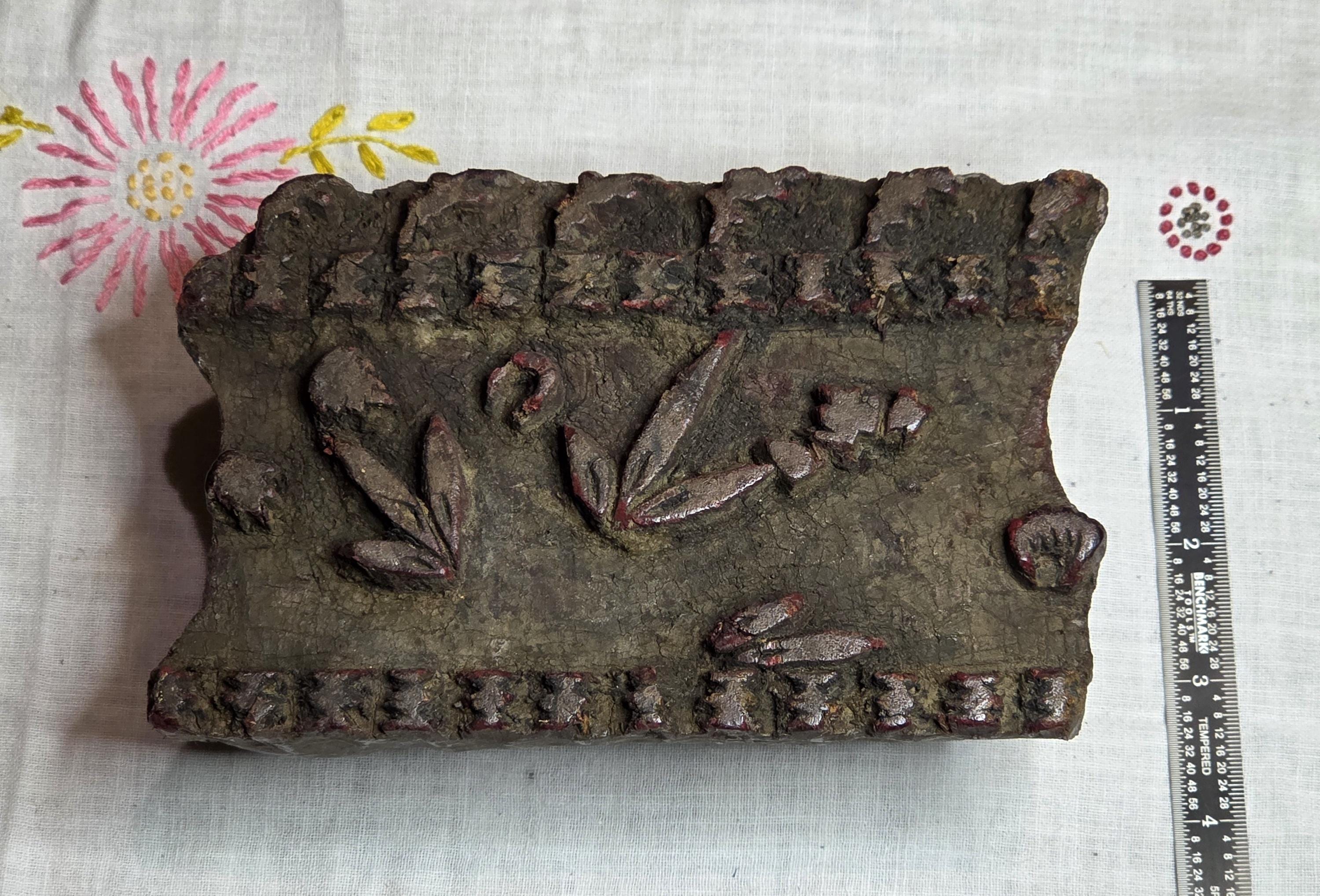 Wood Block Vintage Ink Stamping Hand Carved (medium block) Flower Border