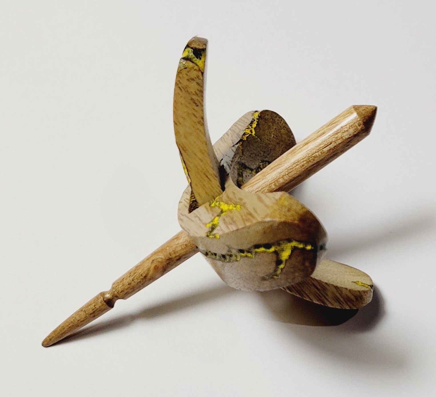 Spindle, Hand-Carved Turkish Style, Reclaimed Mango Wood (Small Yellow Burl)