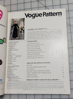 Vogue Pattern Book International Dec 1970 / Jan 1971 Fashion News Feature Dress