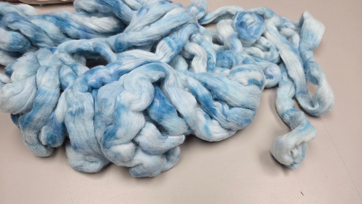 Cotton, 1/2 oz (0.5 ounce) Dyed Conventional Cotton Sliver, Small Batch Studio Dyed (Blue L)