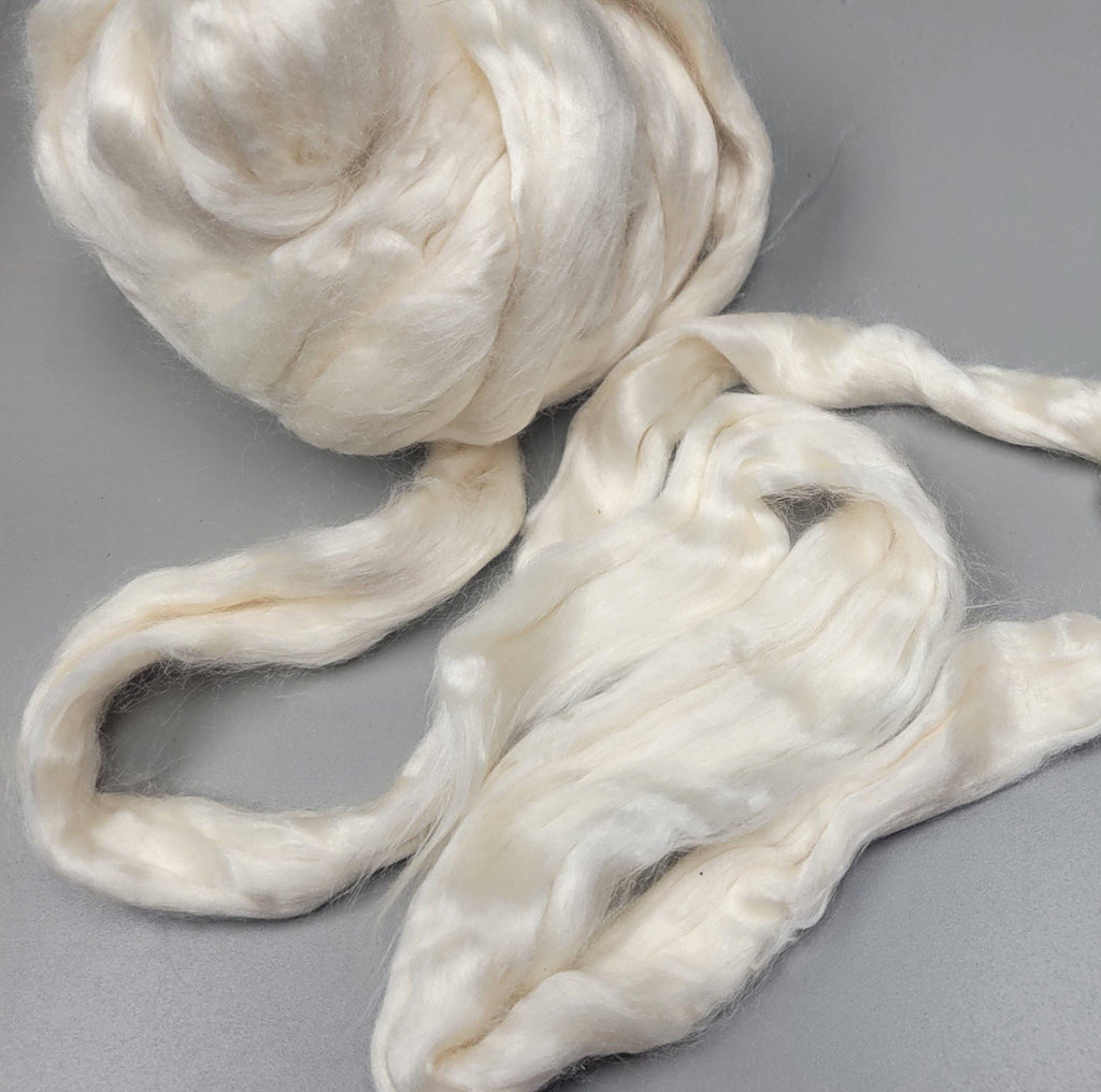 Lotus Fiber (RCFs). 1 ounce. Combed Sliver.