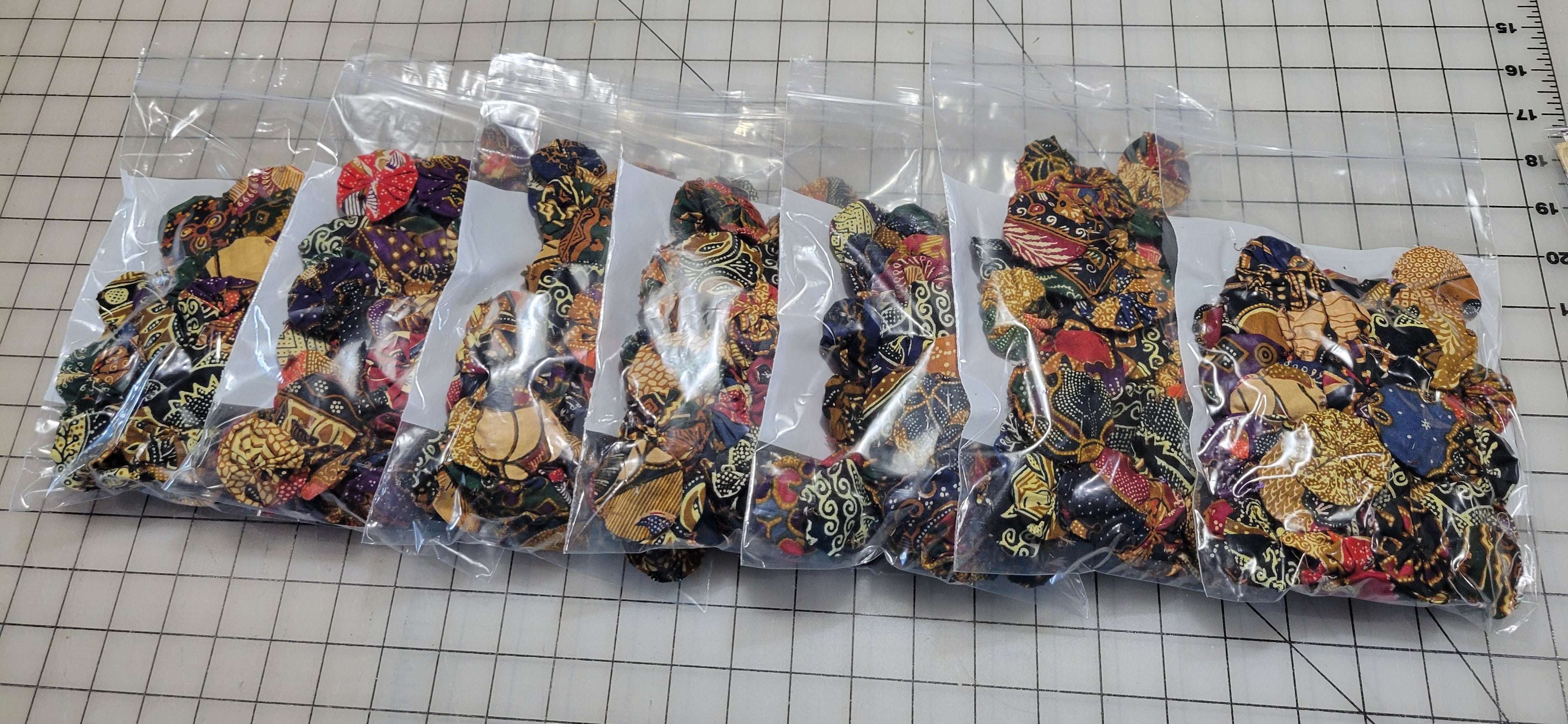 Fabric Yo Yos African Print, 1.5 inch, Reclaimed Set of 60 Cotton