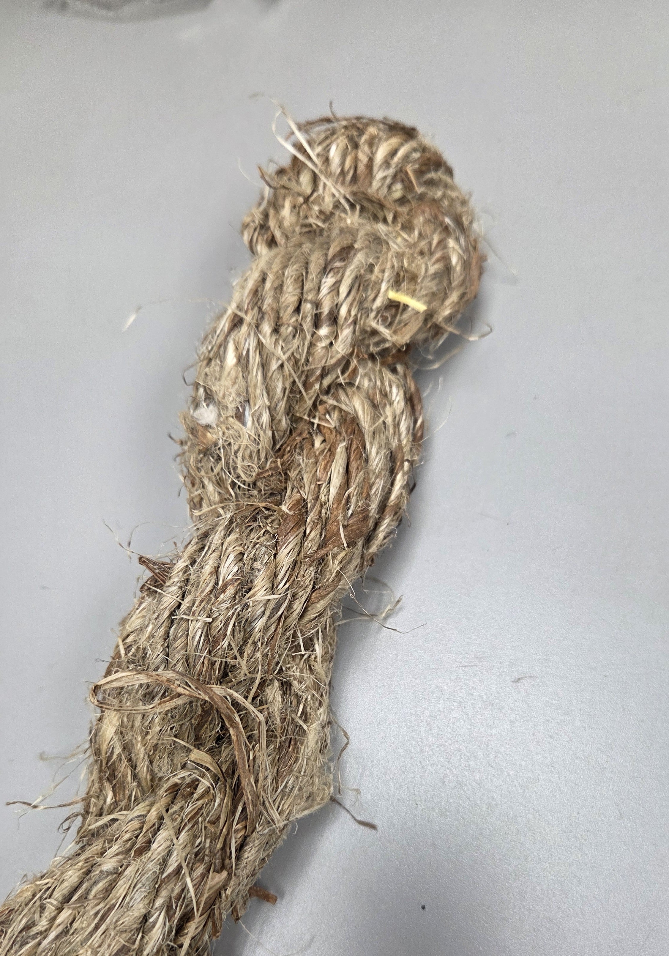 Kenaf Fiber Cordage Yarn Skein 3.5 ounce. Bast Fiber Natural.
