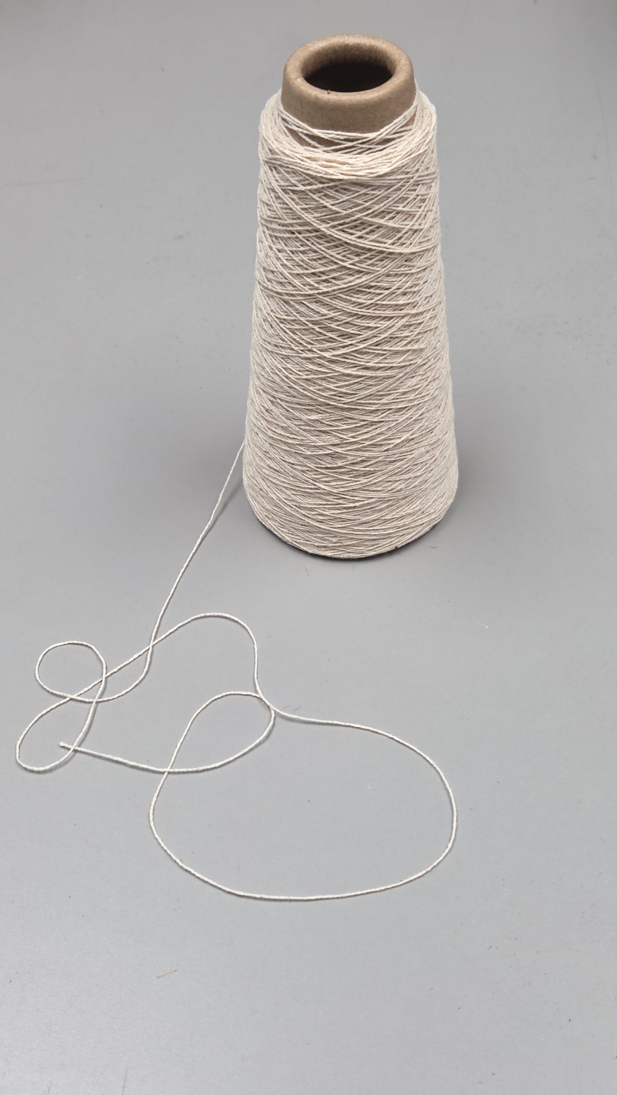 Kenaf + Cotton Yarn. 250 Yards. 40/2 - Ply. Natural.
