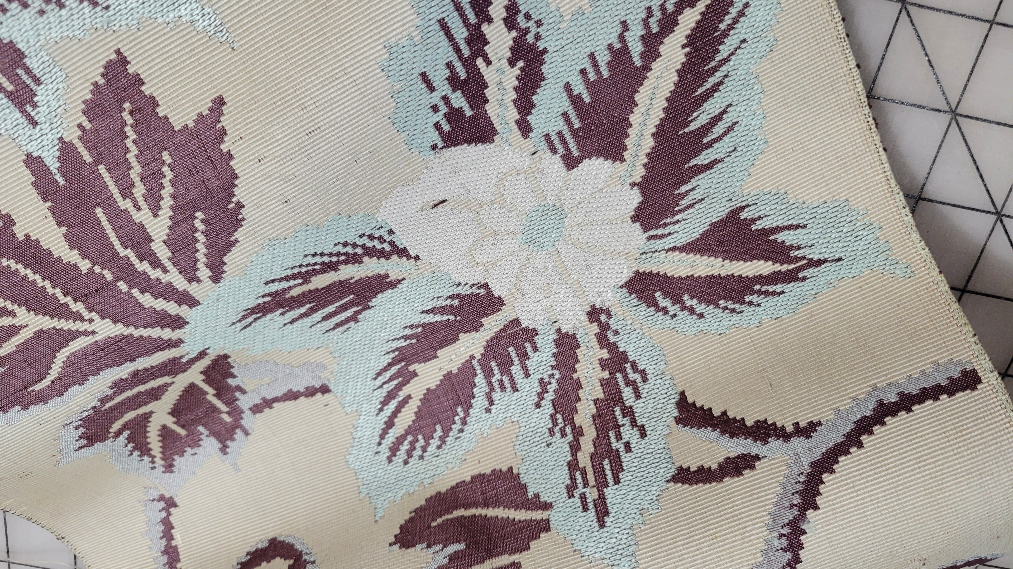 Roll Pre-War Japanese Textile Silk Fabric Kimono Floral Silver Stamp Yuki