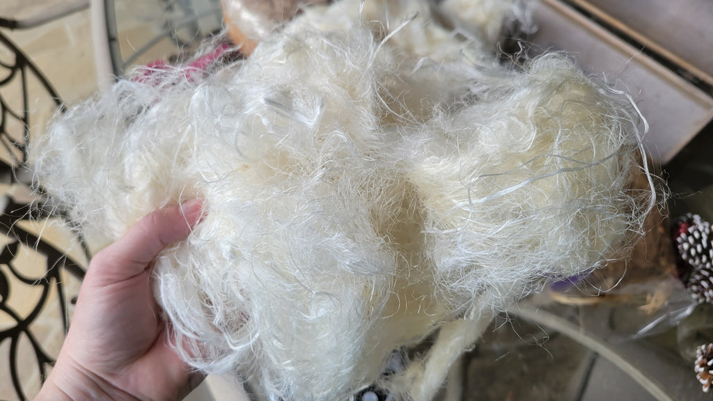 Milkweed Stalk Fiber. Un-Combed. Raw Unfinished Bundles