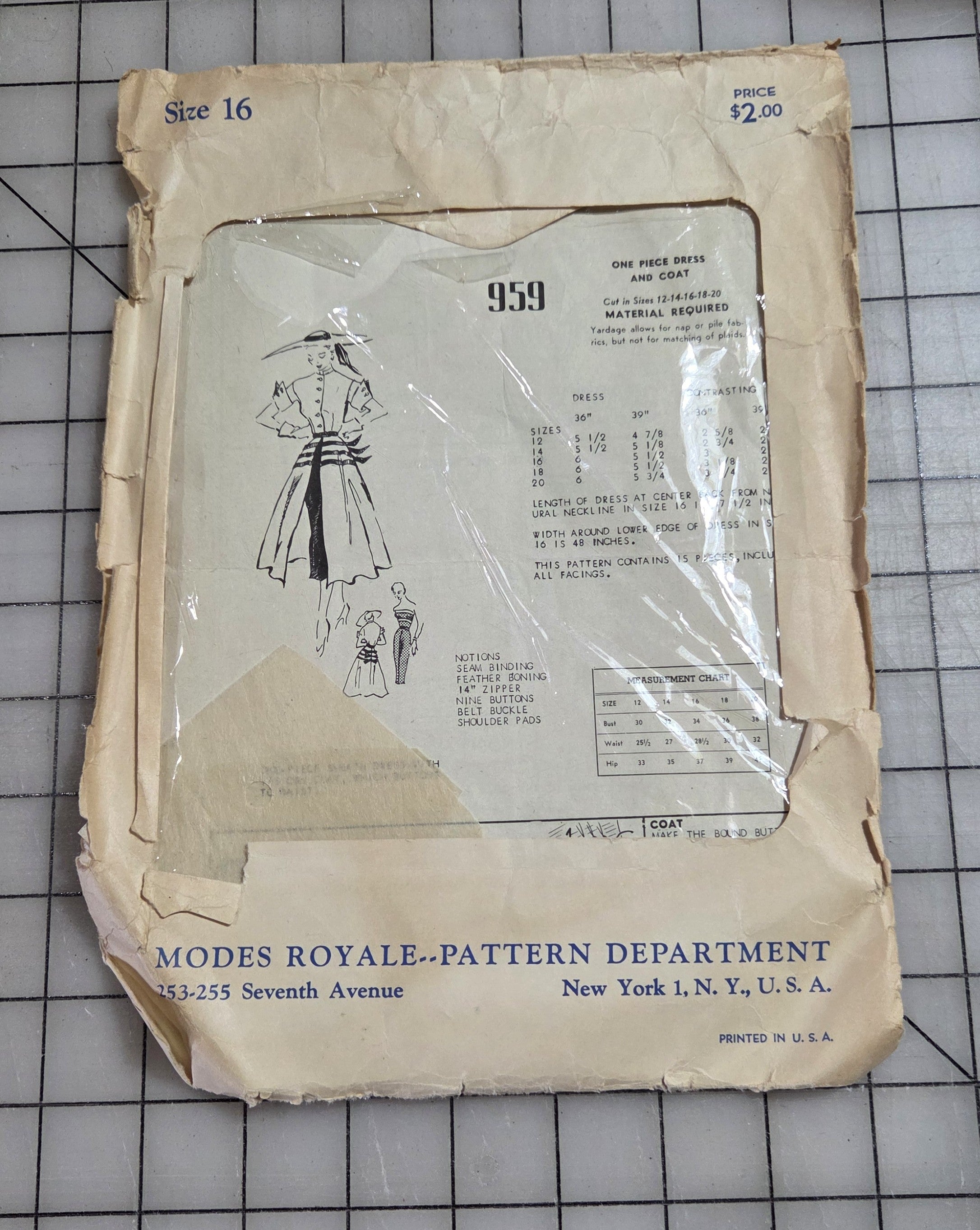 Modes Royale Pattern Department New York #959 Size 16 One Piece Dress Coat 1940s