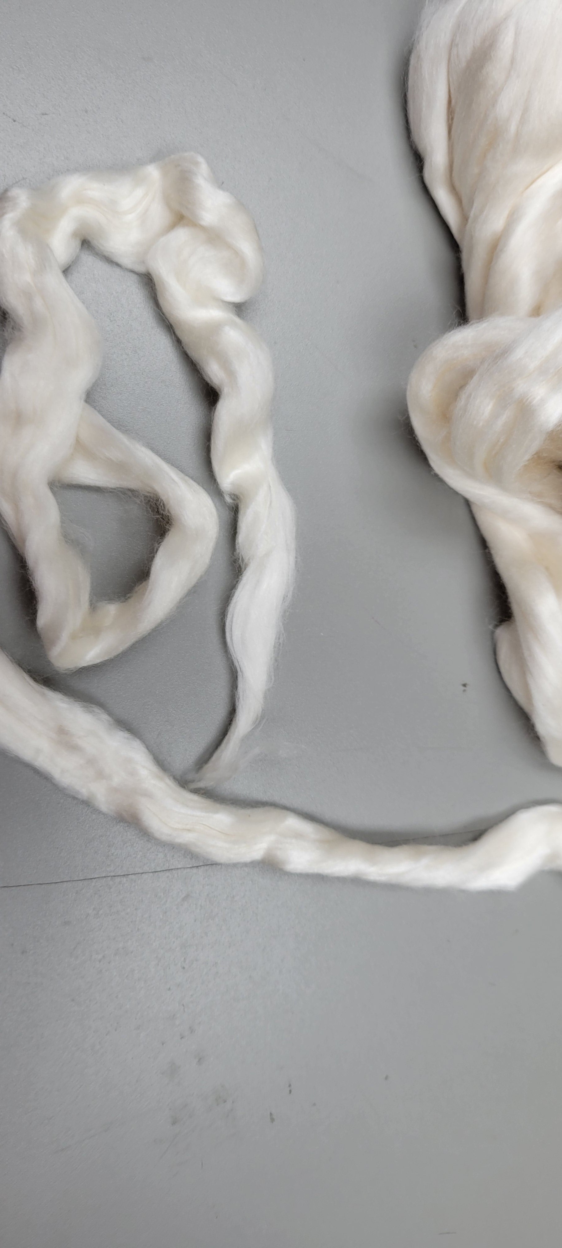 Lemon Fiber (RCFs). 1 ounce. Combed Sliver.
